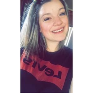Meet your Posher, Janica